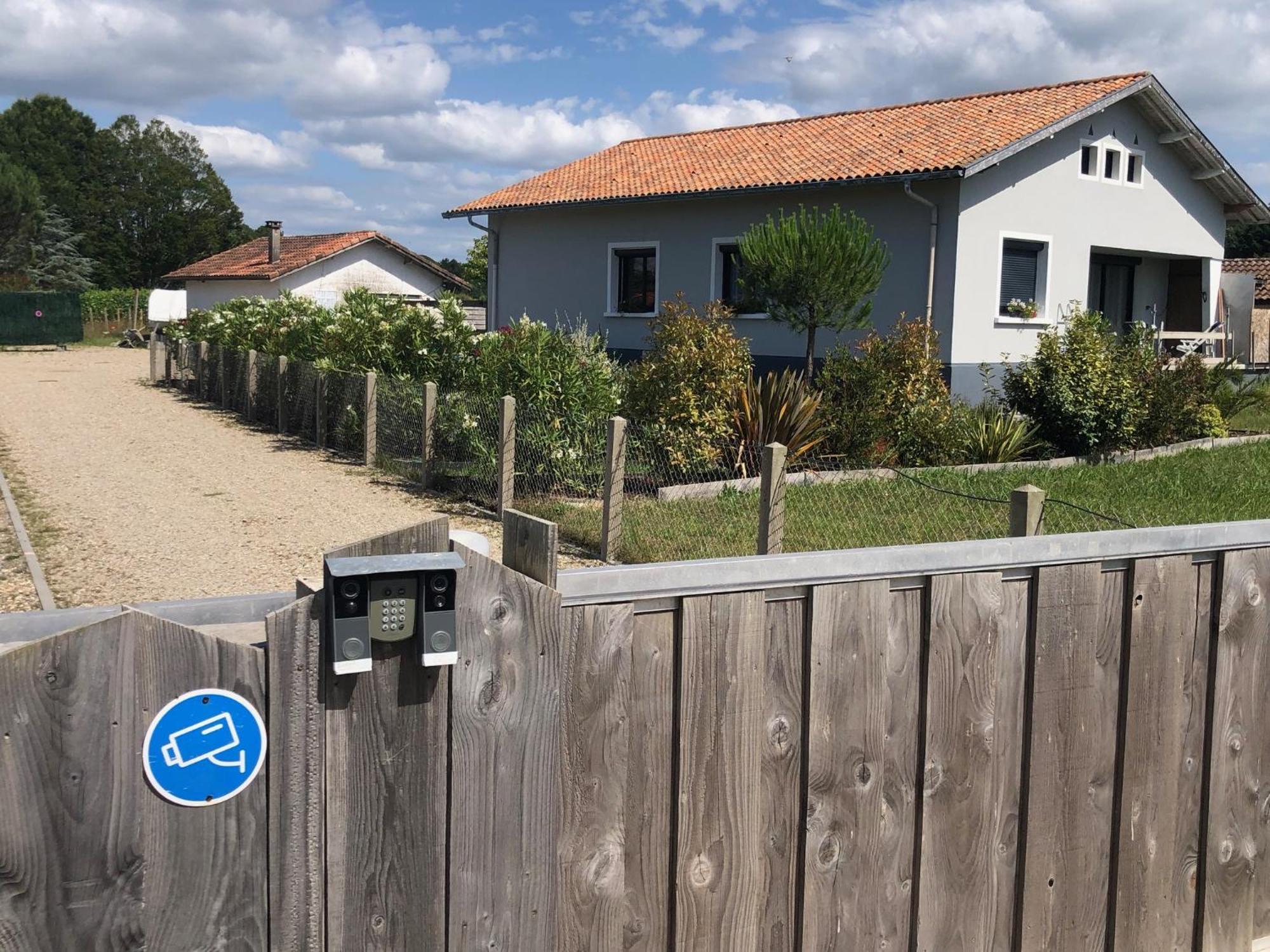 "Les Logis D'Argent" Chambre D'Hote Avec Wc, Sdb, Tv, Wifi, Option Petit Dejeuner , Parking Mimizan-Plage Exterior foto